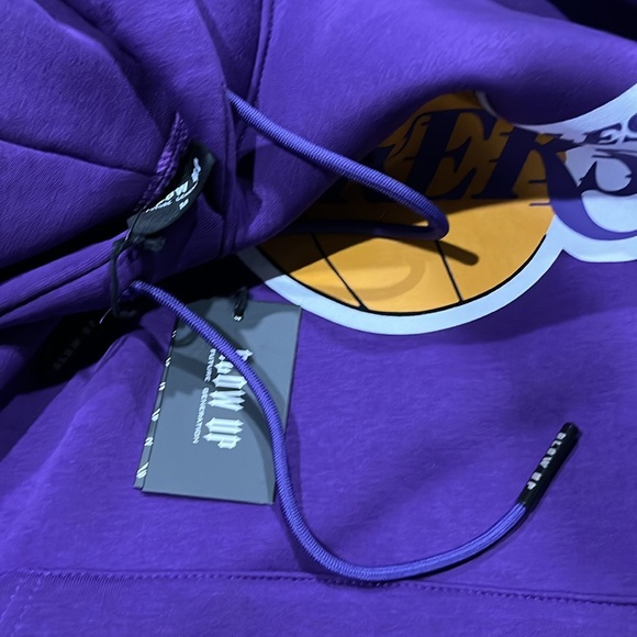 Brand new hoodie for men 100% authentic very relaxed fit - Picture 9 of 9